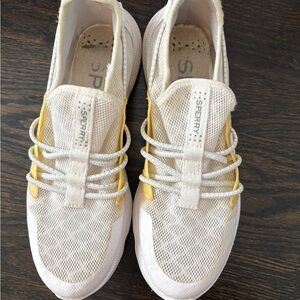 Sperry Beige and Light Yellow Sneakers